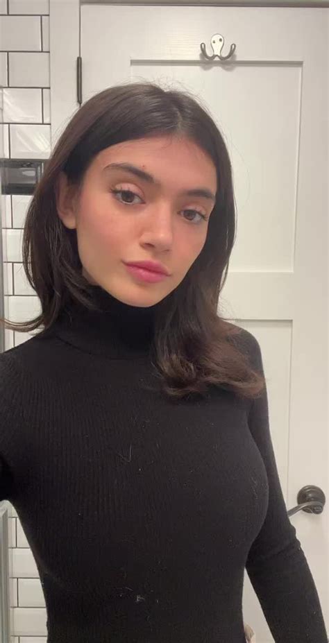 Amira Brie (@ualreadyknowwhoiam.amira) .